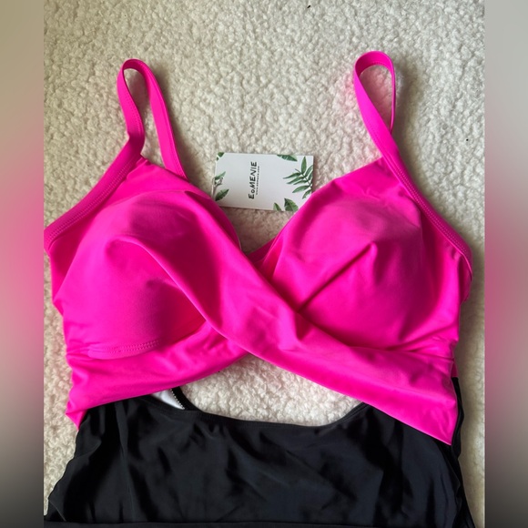 Brand new with tag EoMENIE swimsuit - Picture 4 of 8